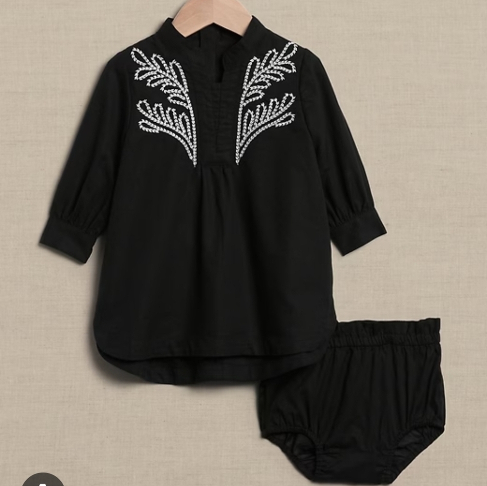 Banana Republic Black Embroidered Baby Outfit 3-6 Months